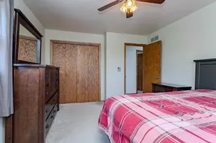 715 N 13th St, Wausau, WI 54403 - Photo 37