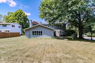 715 N 13th St, Wausau, WI 54403 - Photo 51