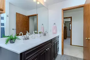 715 N 13th St, Wausau, WI 54403 - Photo 43