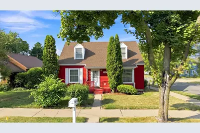 201 W Doege Street, Marshfield, WI 54449 - Photo 1