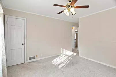 201 W Doege Street, Marshfield, WI 54449 - Photo 21