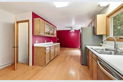 3021 48th Street South, Wisconsin Rapids, WI 54494 - Photo 13