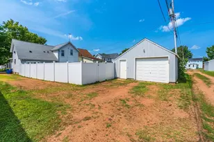 303 N Pine St, Merrill, WI 54452 - Photo 45
