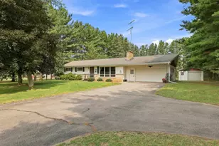 5568 County Rd W, Bancroft, WI 54921 - Photo 3
