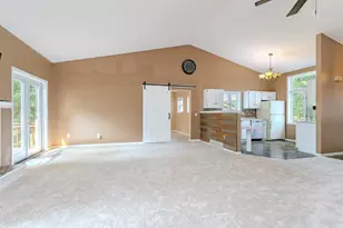 792 Fairway Dr, Mosinee, WI 54455 - Photo 9