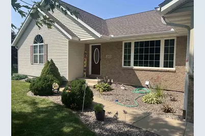 2172 Oregon Trail, Kronenwetter, WI 54455 - Photo 3