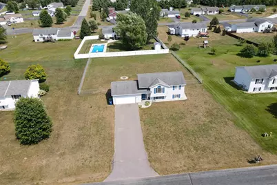 2276 Crystal View Drive, Kronenwetter, WI 54455 - Photo 3