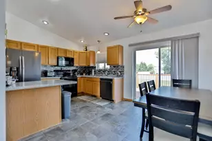 2276 Crystal View Dr, Kronenwetter, WI 54455 - Photo 15