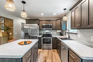 1172 Fall City Ct, Mosinee, WI 54455 - Photo 9