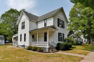 918 S 4th Ave, Wausau, WI 54401 - Photo 3