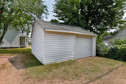 918 S 4th Avenue, Wausau, WI 54401 - Photo 5
