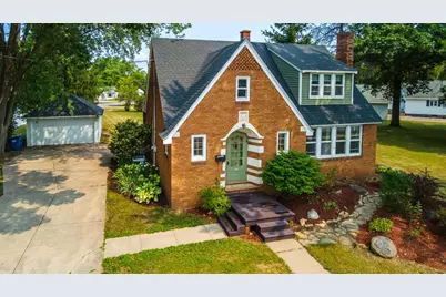813 Western Avenue, Mosinee, WI 54455 - Photo 1