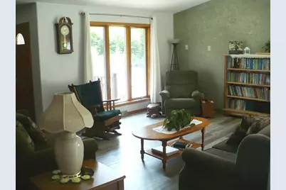 N11453 Wilderness Avenue, Thorp, WI 54771 - Photo 9