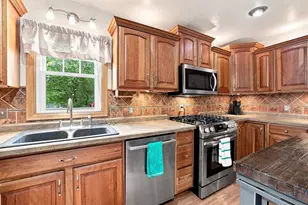 425 Meadow St, Stevens Point, WI 54481 - Photo 13