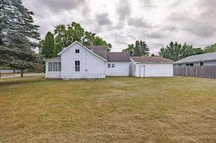 300 N Stuyvesant St, Merrill, WI 54452 - Photo 3
