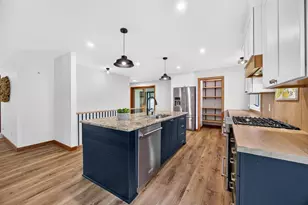 1016 Sunset Blvd, Stevens Point, WI 54481 - Photo 5