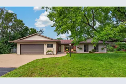 1016 Sunset Boulevard, Stevens Point, WI 54481 - Photo 1