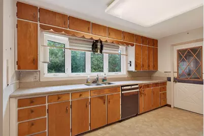 641 Seneca Road, Wisconsin Rapids, WI 54495 - Photo 11