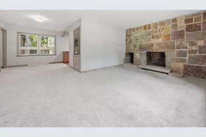 900 S Adams Avenue, Marshfield, WI 54449 - Photo 5