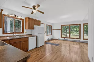 930 East Ct #928 East Ct, Nekoosa, WI 54457 - Photo 15