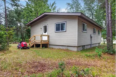 930 East Court, Nekoosa, WI 54457 - Photo 5