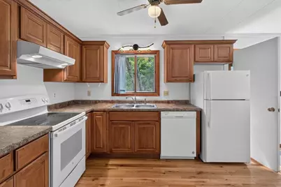 930 East Court, Nekoosa, WI 54457 - Photo 13