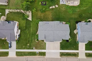 335 Allen St, Amherst, WI 54406 - Photo 37