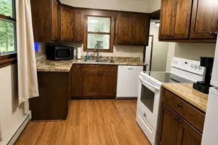 333 New Market Ct, Nekoosa, WI 54457 - Photo 7