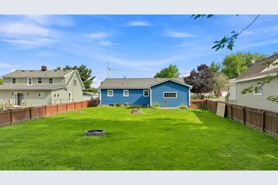 112 E 17th Street, Marshfield, WI 54449 - Photo 9