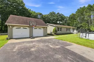 N2729 S Hill Ln, Redgranite, WI 54970 - Photo 3
