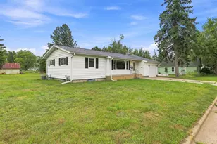 2809 Cleveland Ave, Stevens Point, WI 54481 - Photo 3