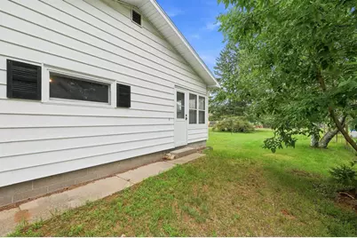 2809 Cleveland Avenue, Stevens Point, WI 54481 - Photo 35