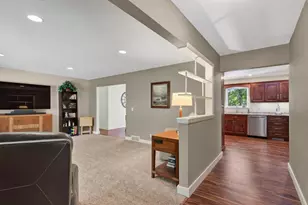 611 Johnson Pkwy, Wisconsin Rapids, WI 54494 - Photo 3