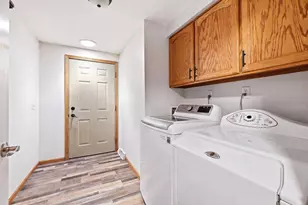 8835 Mill Creek Dr #8827 Mill Creek Dr, Marshfield, WI 54449 - Photo 31