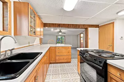 2500 Bush Street, Stevens Point, WI 54481 - Photo 11