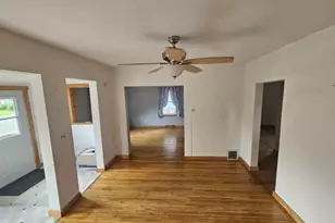 304 N Maple Ave, Marshfield, WI 54449 - Photo 15