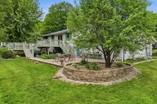 1019 W Upham St, Marshfield, WI 54449 - Photo 9