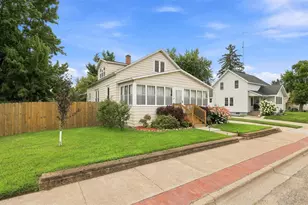 1025 Matilda St, Stevens Point, WI 54481 - Photo 3