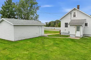 332 Maple St, Granton, WI 54436 - Photo 29