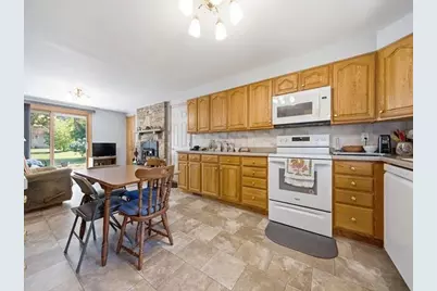 408 E Grant Street, Marshfield, WI 54449 - Photo 9