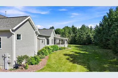 1109 S Locust Avenue, Marshfield, WI 54449 - Photo 43