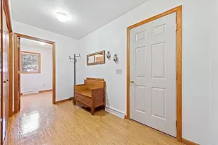 8996 Lincoln Ave, Marshfield, WI 54449 - Photo 7