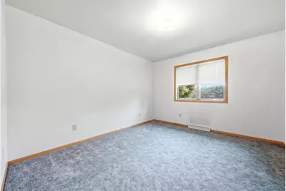 8996 Lincoln Avenue, Marshfield, WI 54449 - Photo 9