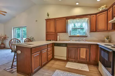 1073 Oak Road, Kronenwetter, WI 54455 - Photo 9