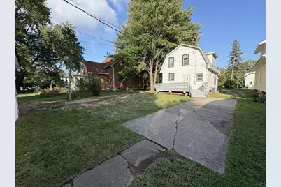 810 S Vine Avenue, Marshfield, WI 54449 - Photo 25