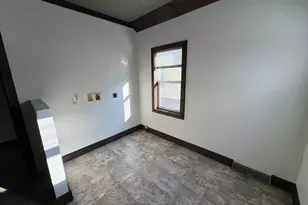 810 S Vine Ave, Marshfield, WI 54449 - Photo 11