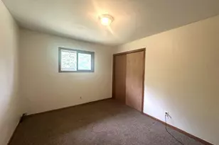 2410 Gaynor Ave, Wisconsin Rapids, WI 54495 - Photo 7