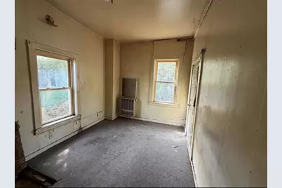 906 N 1st Avenue, Wausau, WI 54401 - Photo 5