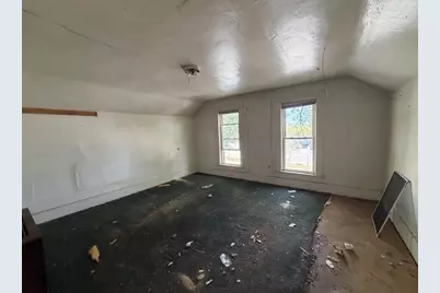 906 N 1st Avenue, Wausau, WI 54401 - Photo 13