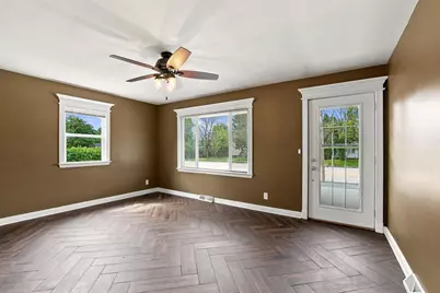 2423 Stanley Street, Stevens Point, WI 54481 - Photo 5
